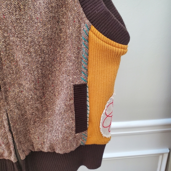 SCRAPBOOK ORIGINALS VEST - Picture 3 of 8